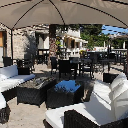 Hotel Bonsol